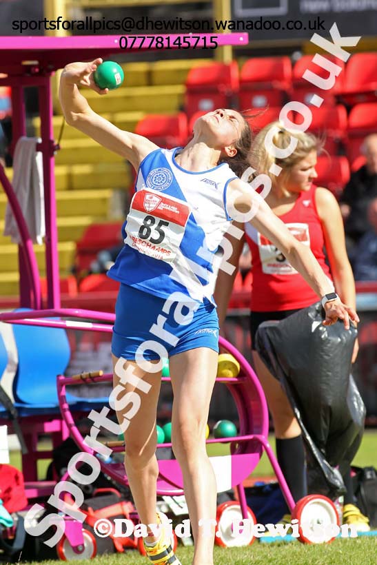 Inter girls shot, English Schools Track and Field. Photo: David T. Hewitson/Sports for All Pics